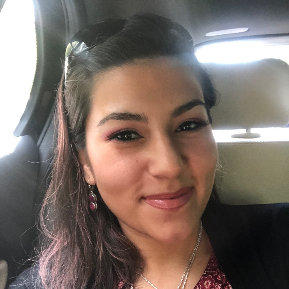 Meet your Posher, Deanna